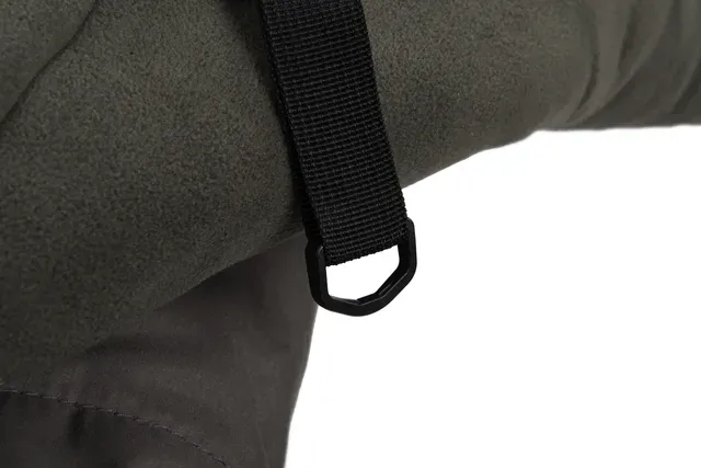 Fox Ven-Tec Thermal Bedchair Cover 240cm