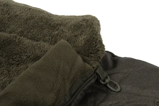 Fox Voyager Compact 210cm 4 Season 100% Polyester