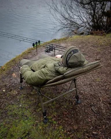 Fox Voyager Large Klappstuhl 7.5kg 70cm 84cm Polyester