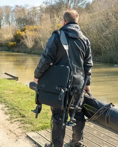 Matrix S25 Lite Accessory Chair 61cm 61cm 4.8kg