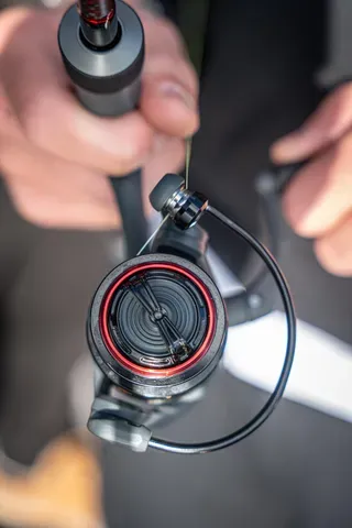 Fox Rage Warrior Spinning Reel 2000 249g 4.1kg 5.2:1 4+1