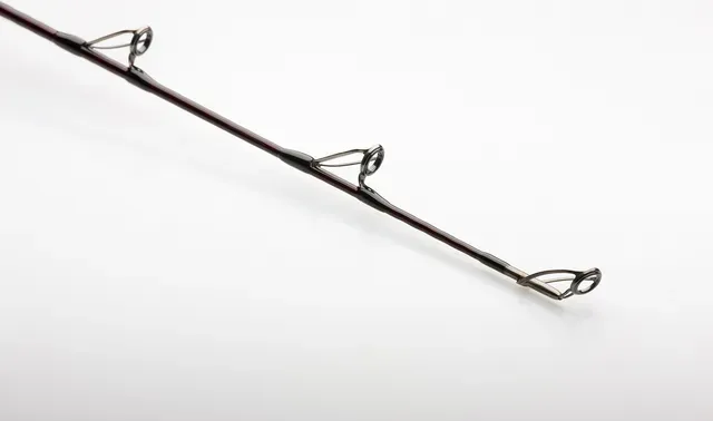 Savage Gear Fury SG6 Boat Baitcaster-Rute 2.13m 100–250g Moderate Fast