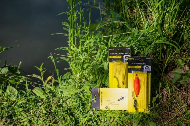 Black Cat Worm River Rig 2m 2/0 2pcs