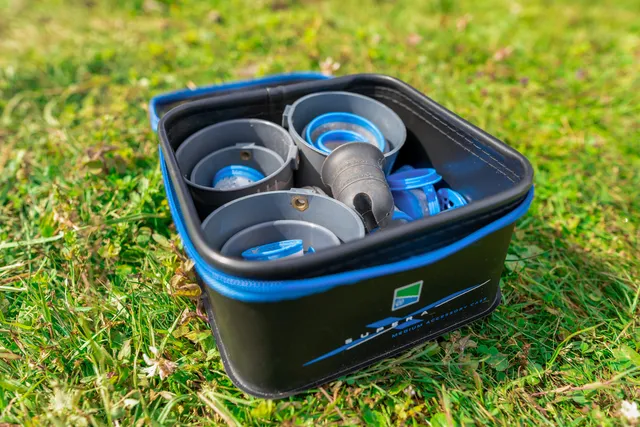 Preston Supera X Accessory Case Medium 18cm