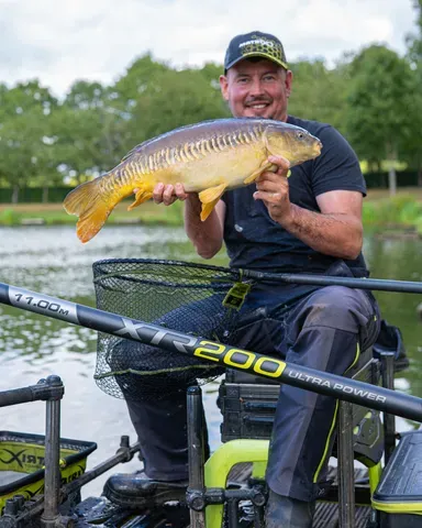 Matrix XTR200 Ultra Power Pole 11m